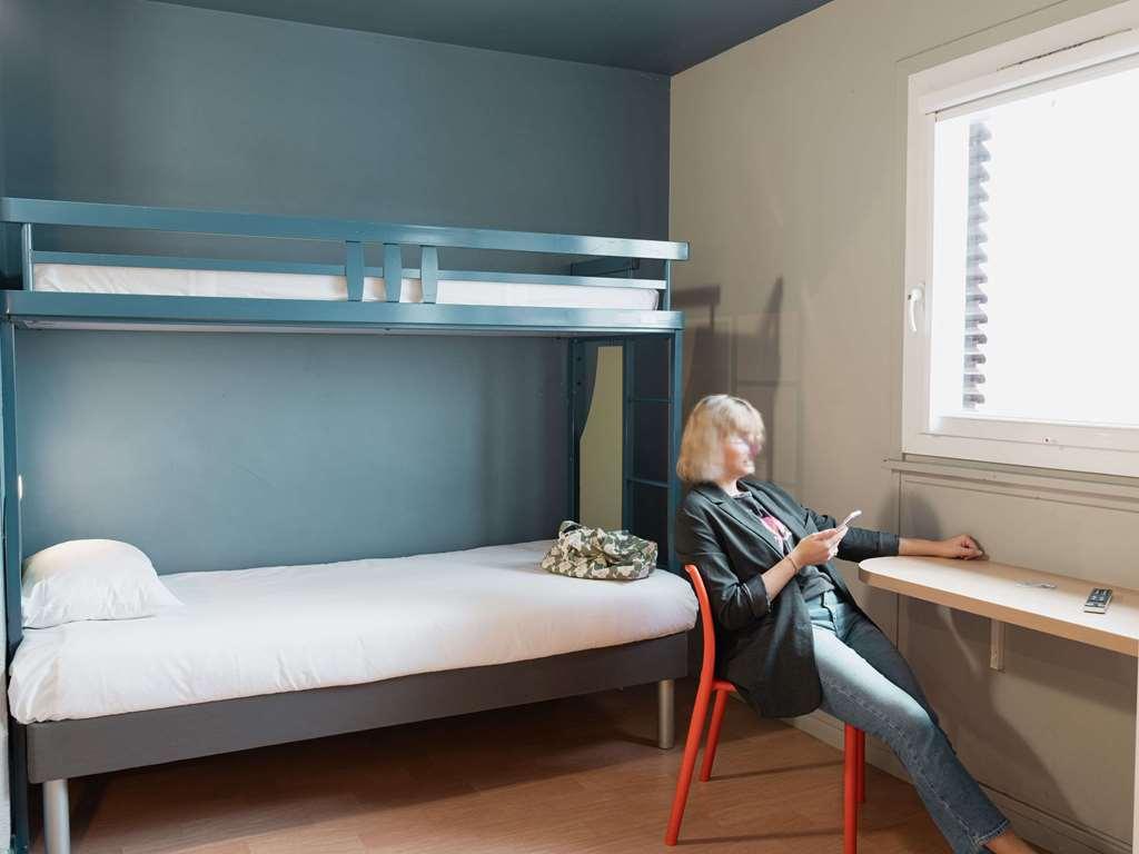 Ibis Budget Thonon Les Bains Ruang foto
