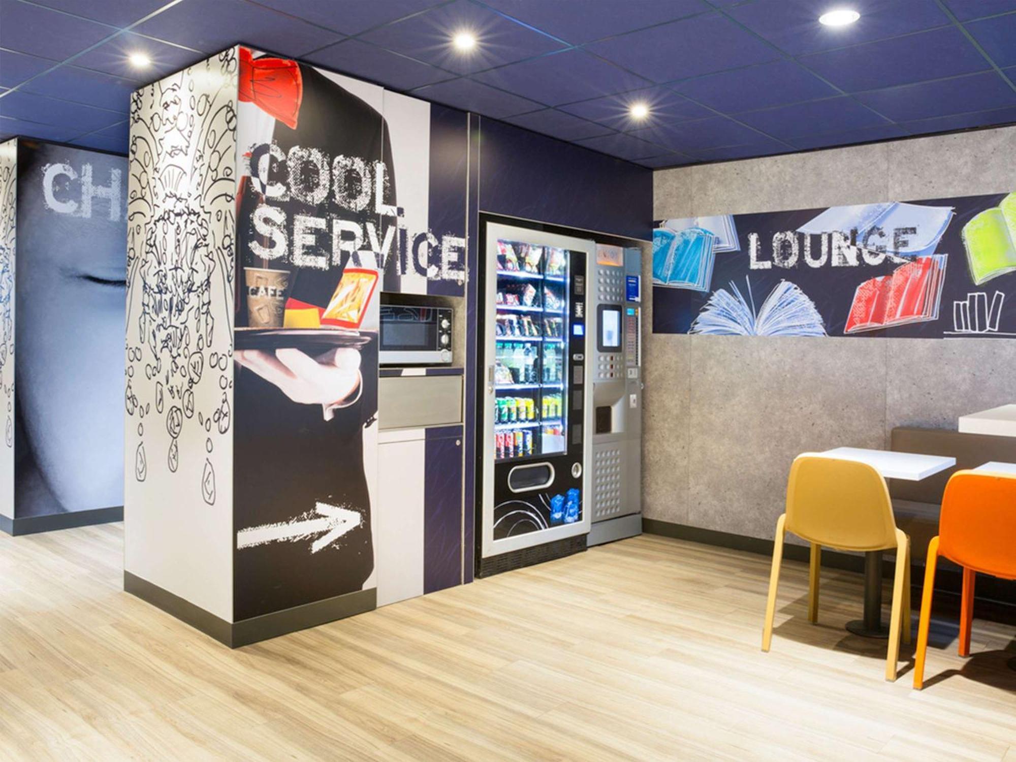 Ibis Budget Thonon Les Bains Bagian luar foto