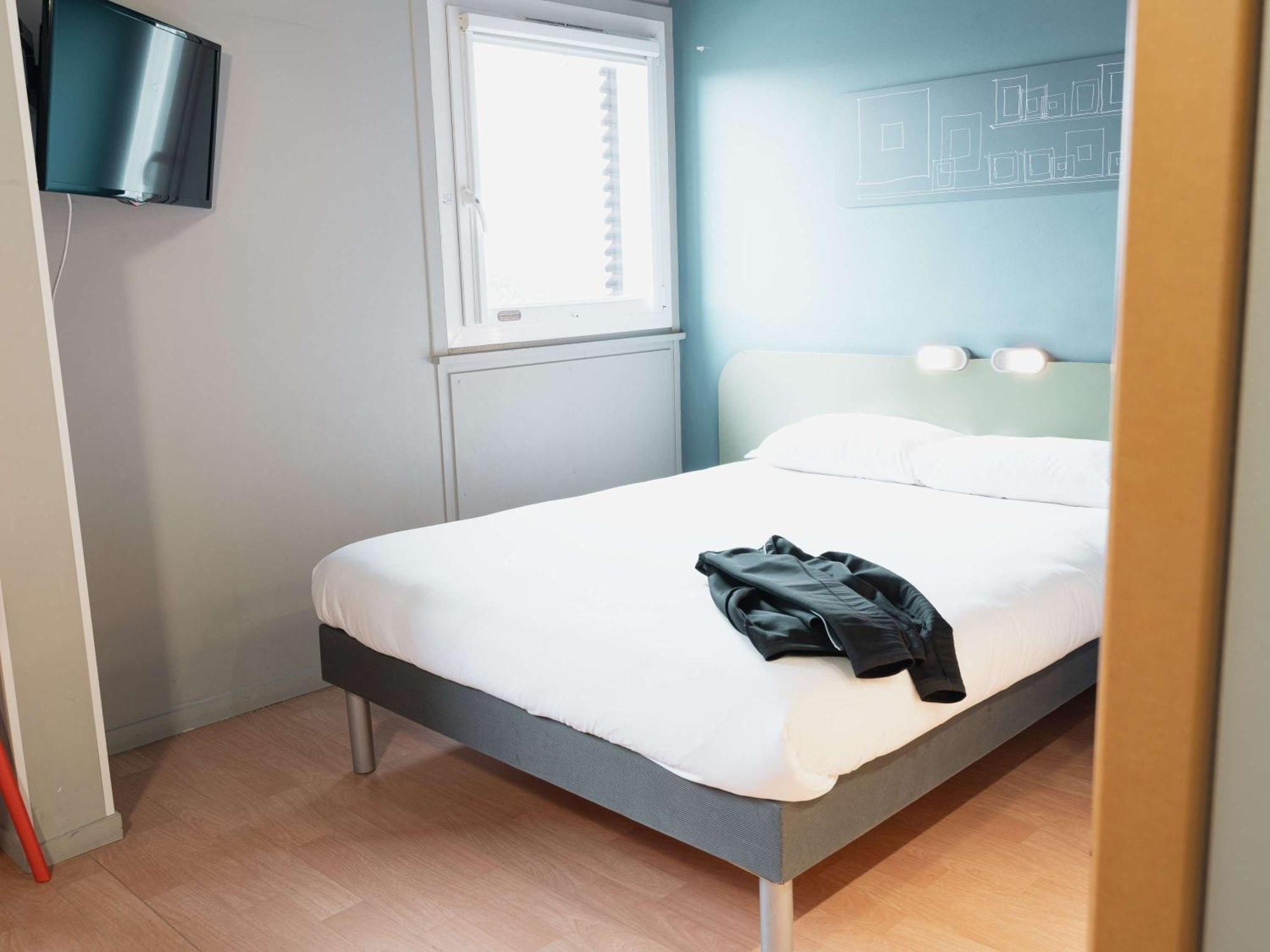 Ibis Budget Thonon Les Bains Bagian luar foto