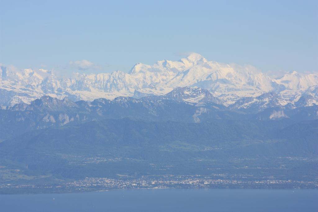 Ibis Budget Thonon Les Bains Bagian luar foto