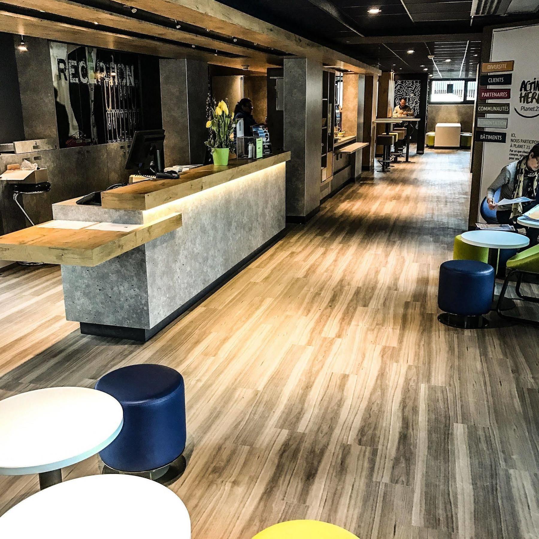Ibis Budget Thonon Les Bains Bagian luar foto